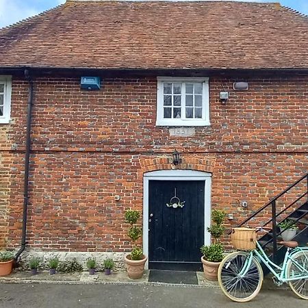 Plumpton Barn Villa แอชฟอร์ด ภายนอก รูปภาพ