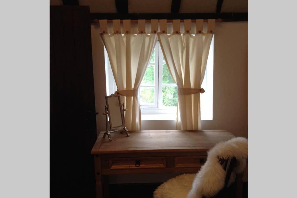 Plumpton Barn Villa แอชฟอร์ด ภายนอก รูปภาพ