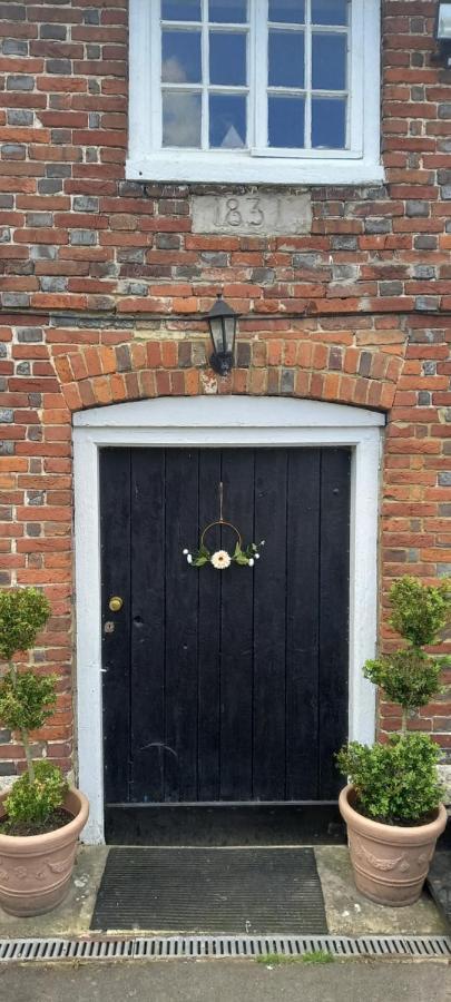Plumpton Barn Villa แอชฟอร์ด ภายนอก รูปภาพ