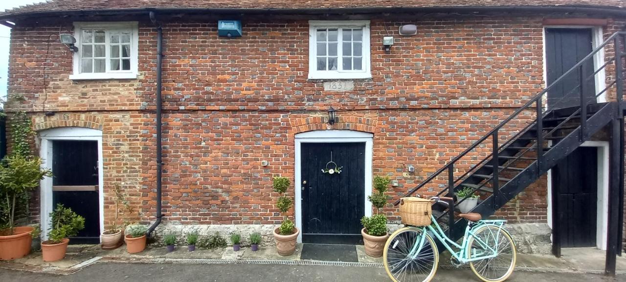 Plumpton Barn Villa แอชฟอร์ด ภายนอก รูปภาพ
