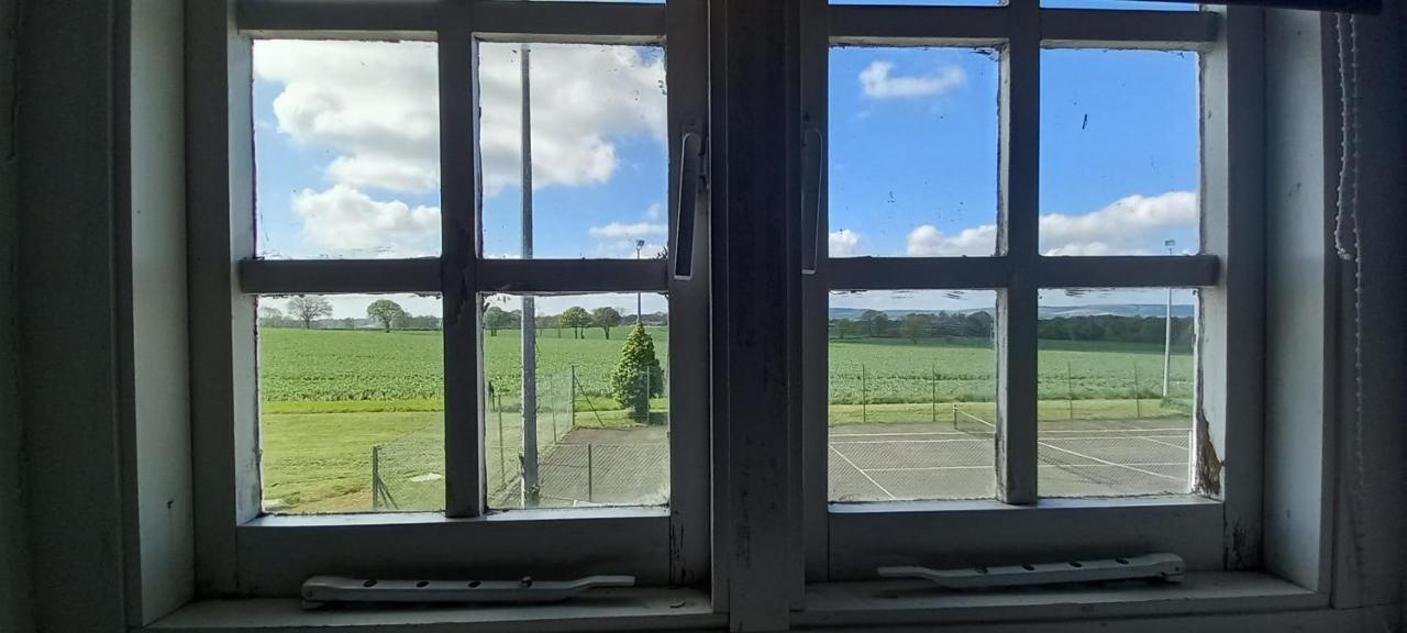 Plumpton Barn Villa แอชฟอร์ด ภายนอก รูปภาพ